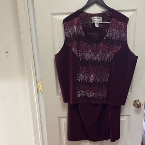 Elegant Burgundy Sequin Dress